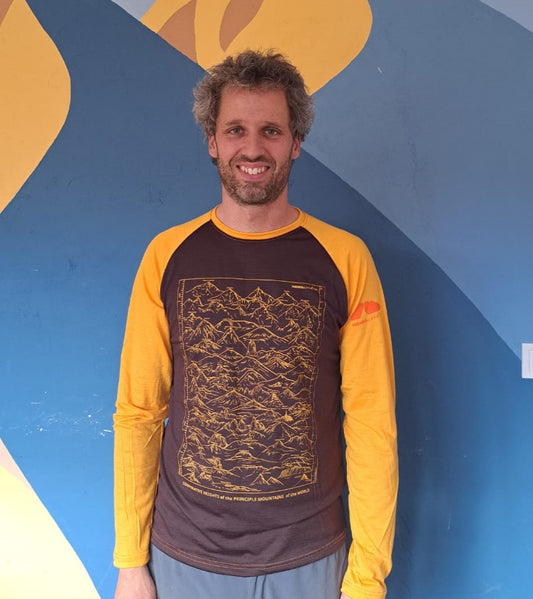 Мериносова тениска с планински принт за мъже