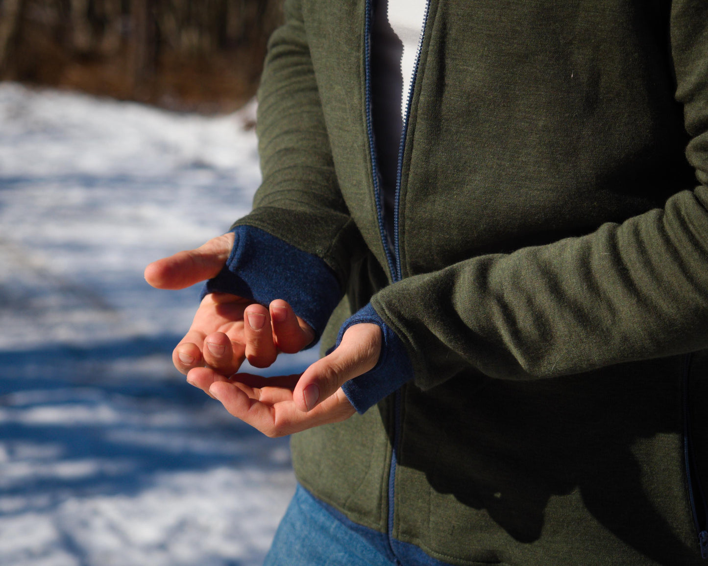 Double Merino Wool Hoodie with High Collar Hood and Zip-up Pockets