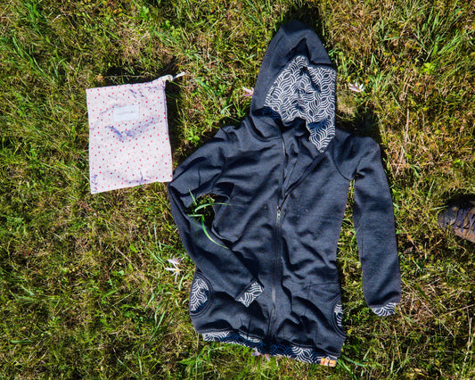 Grey Elegant Female Merino Hoodie with Zipper