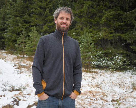 Zip-up merino standing collar jumper